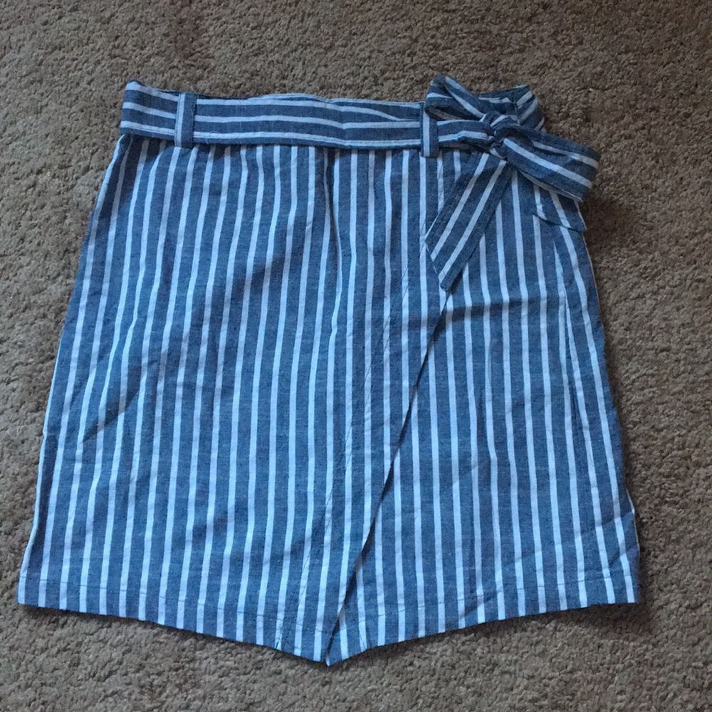 Striped skirt